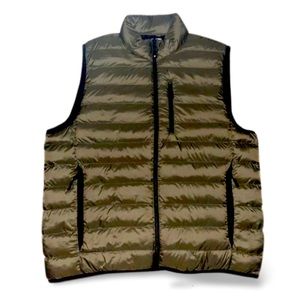 32° DEGREES HEAT BRAND
MEN'S LIGHTWEIGHT RECYCLED POLY-FILL PACKABLE VEST